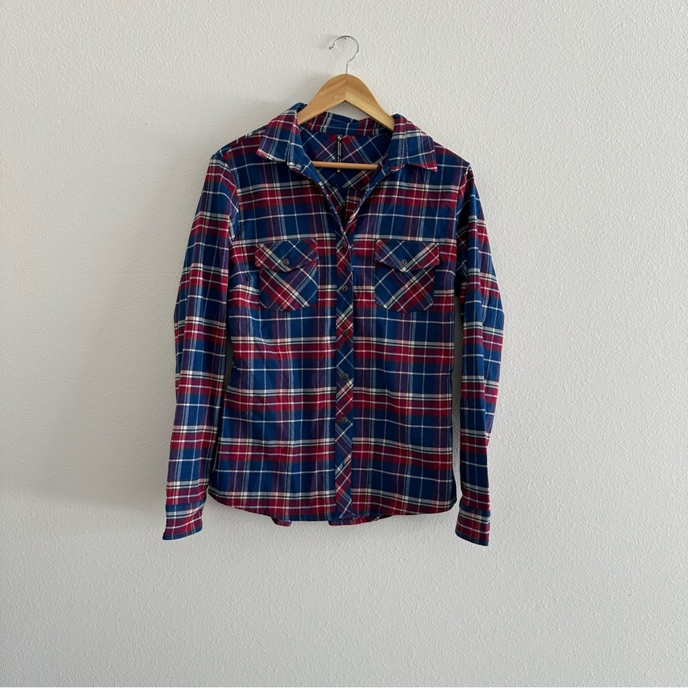 Kuhl Flannel Womens Medium Blue Red Button Down Shirt Long‎ Sleeve